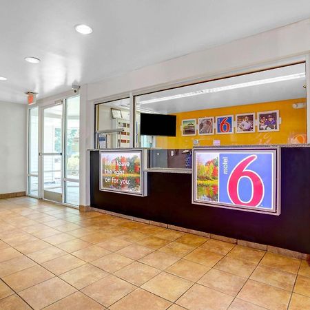 Motel 6-Raleigh, Nc - North エクステリア 写真