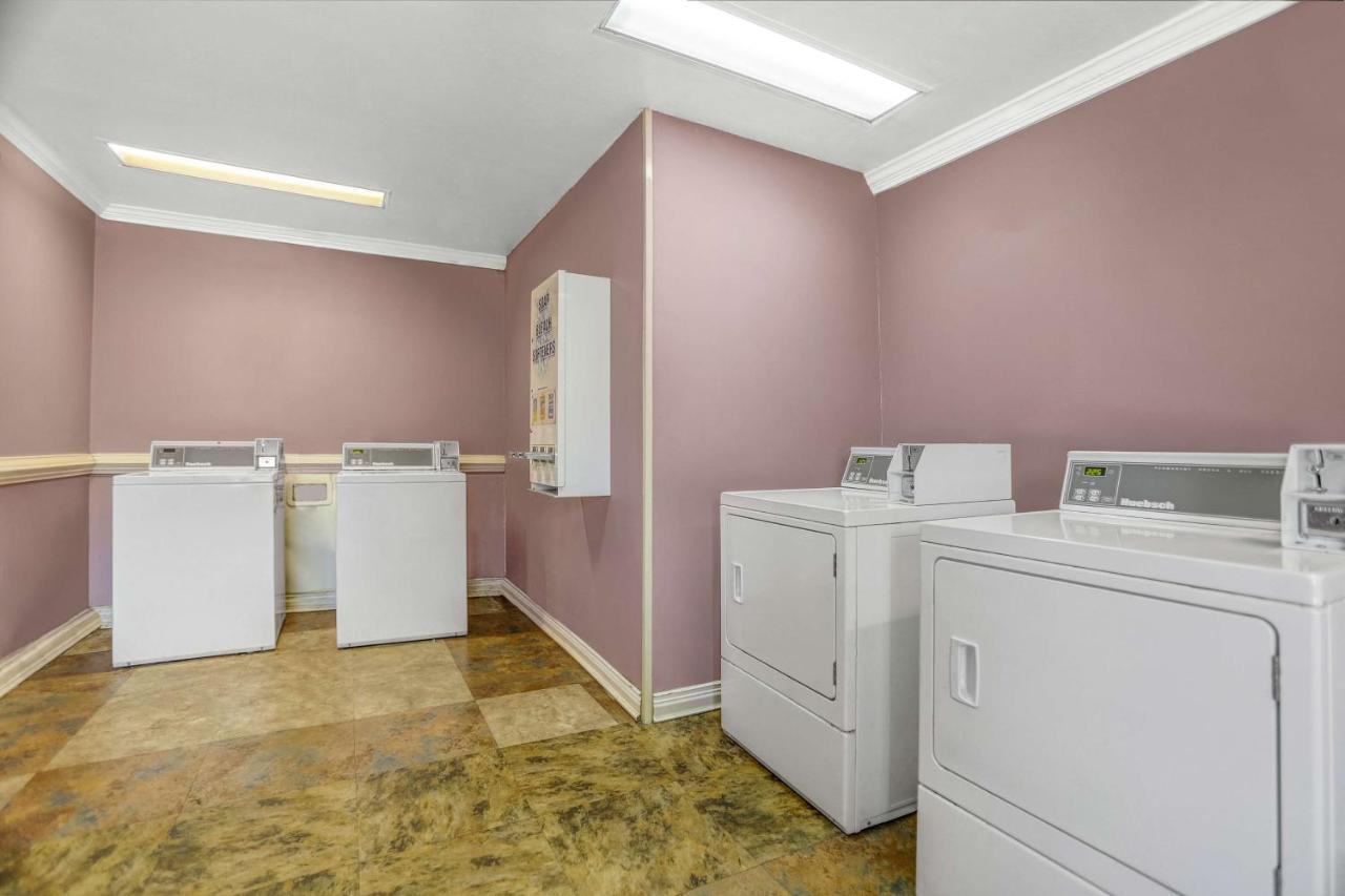 Motel 6-Raleigh, Nc - North エクステリア 写真